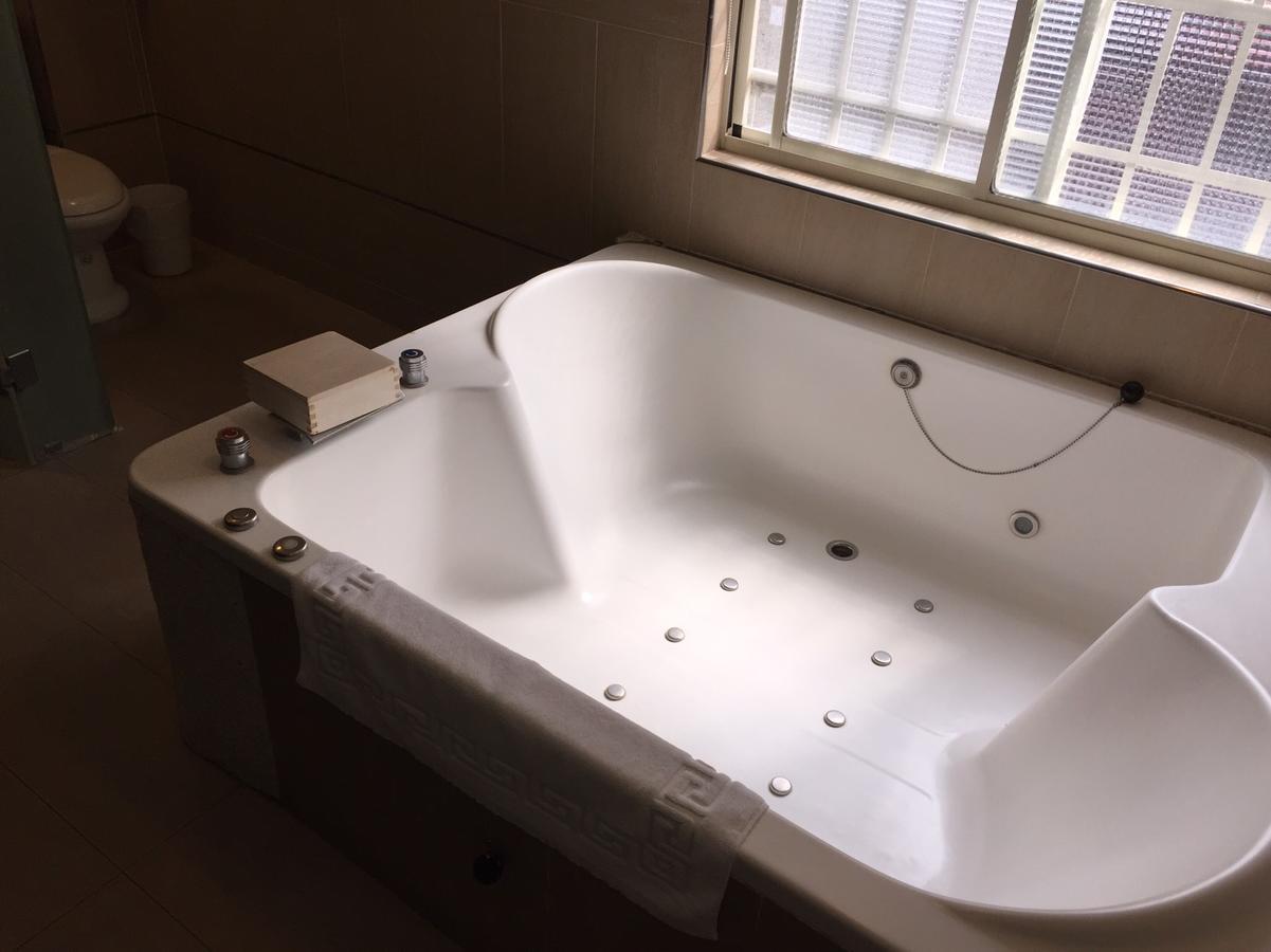 Hefong Deyang Hotspring Hotel Yilan Екстериор снимка