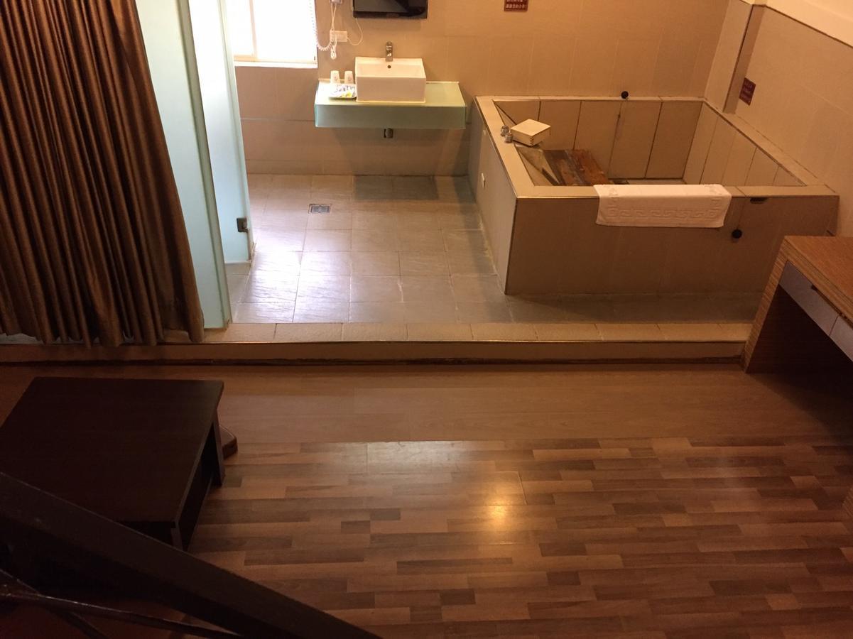 Hefong Deyang Hotspring Hotel Yilan Екстериор снимка